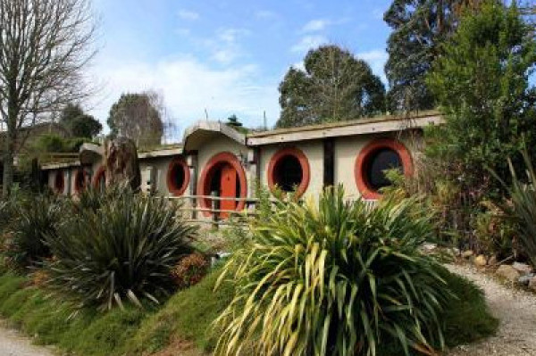 Hobbit Motel | Woodlyn Park, New Zealand