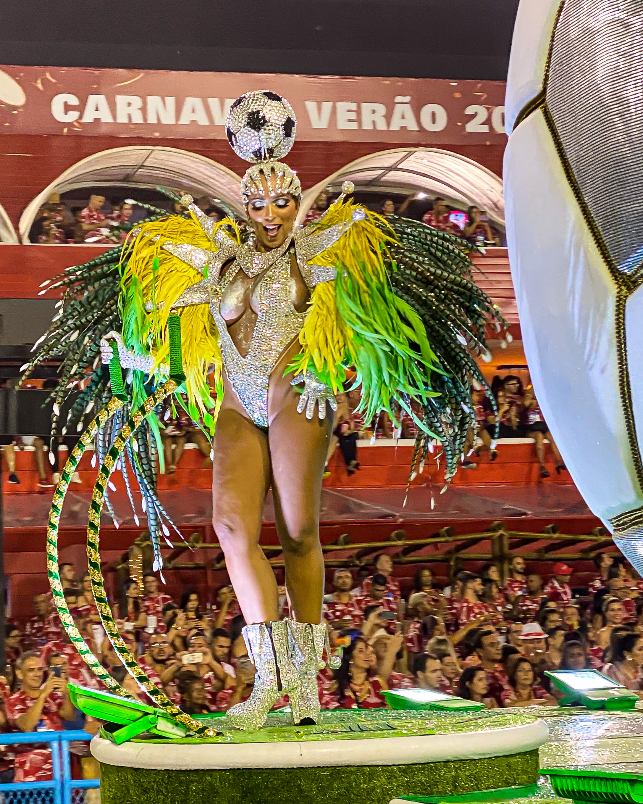 Why Carnaval Needs To Be On Your Bucketlist!